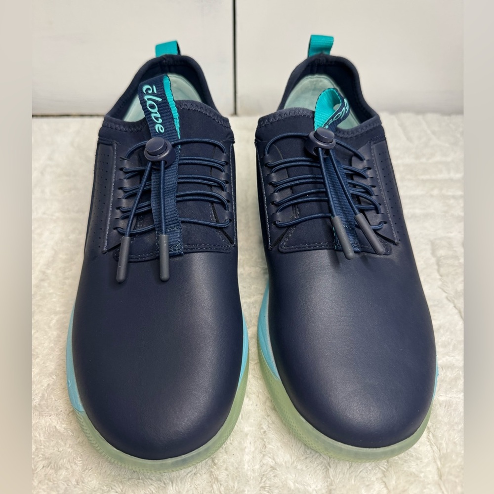 Clove Classic Sneaker in Navy - Nurse - Doctor - Medical - Healthcare - Picture 2 of 9